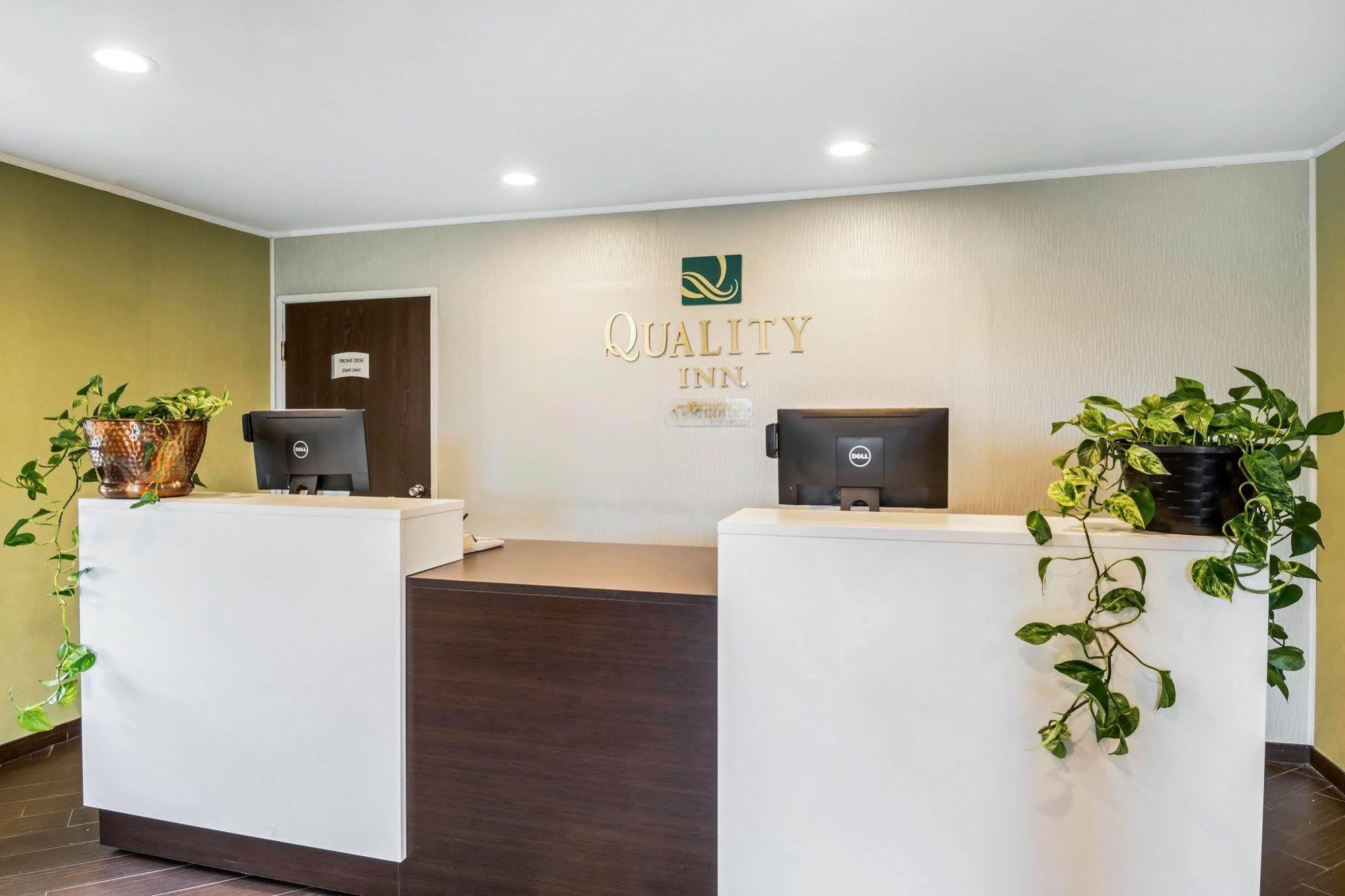 Motel 6 Lancaster, Pa Fertility Bagian luar foto