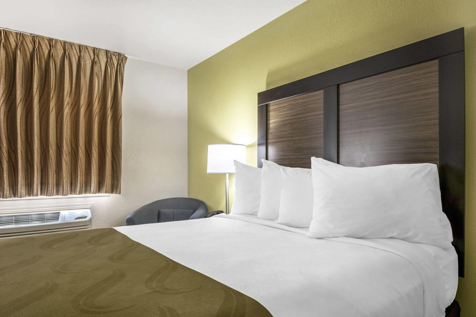 Motel 6 Lancaster, Pa Fertility Bagian luar foto