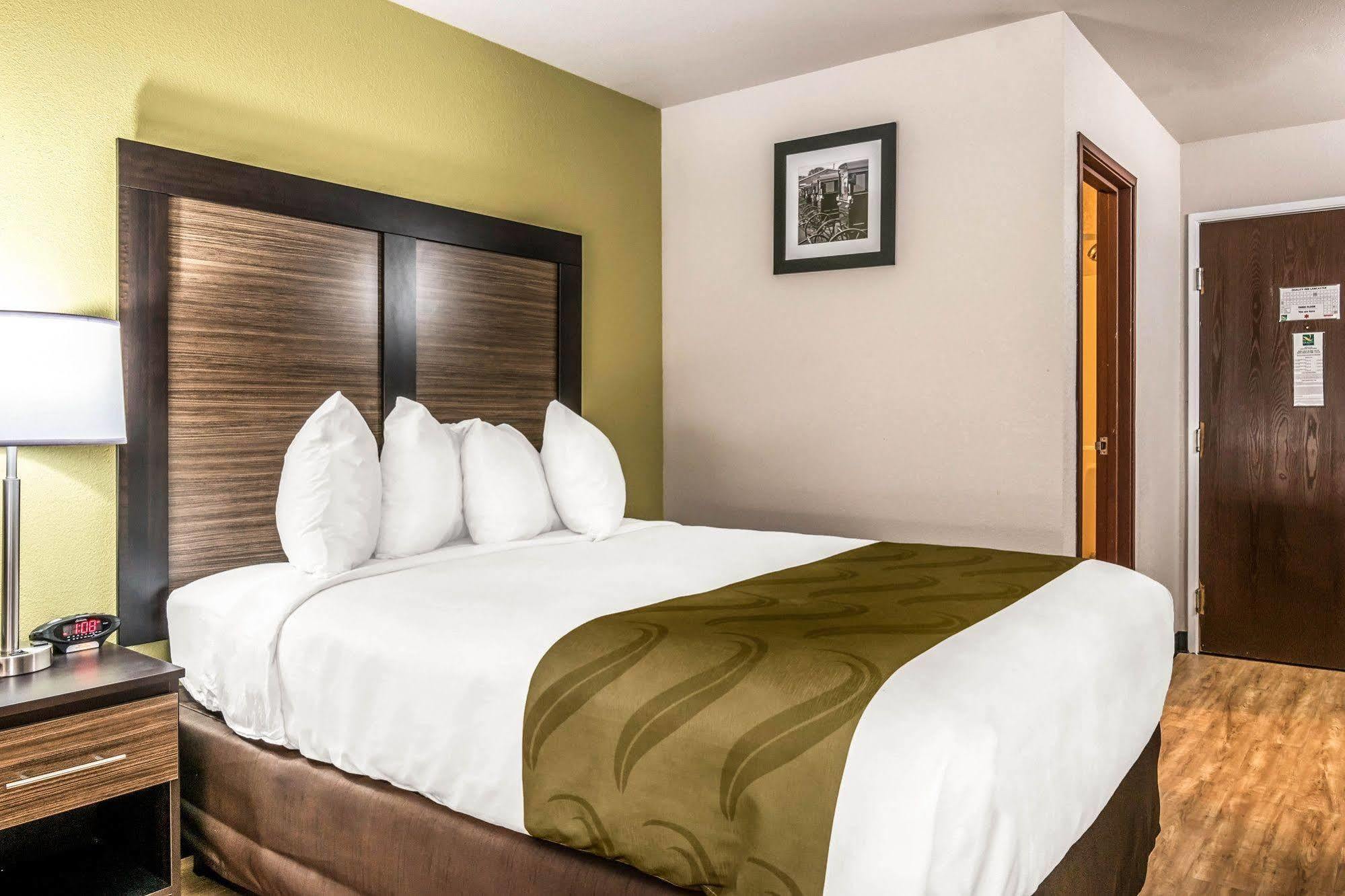 Motel 6 Lancaster, Pa Fertility Bagian luar foto