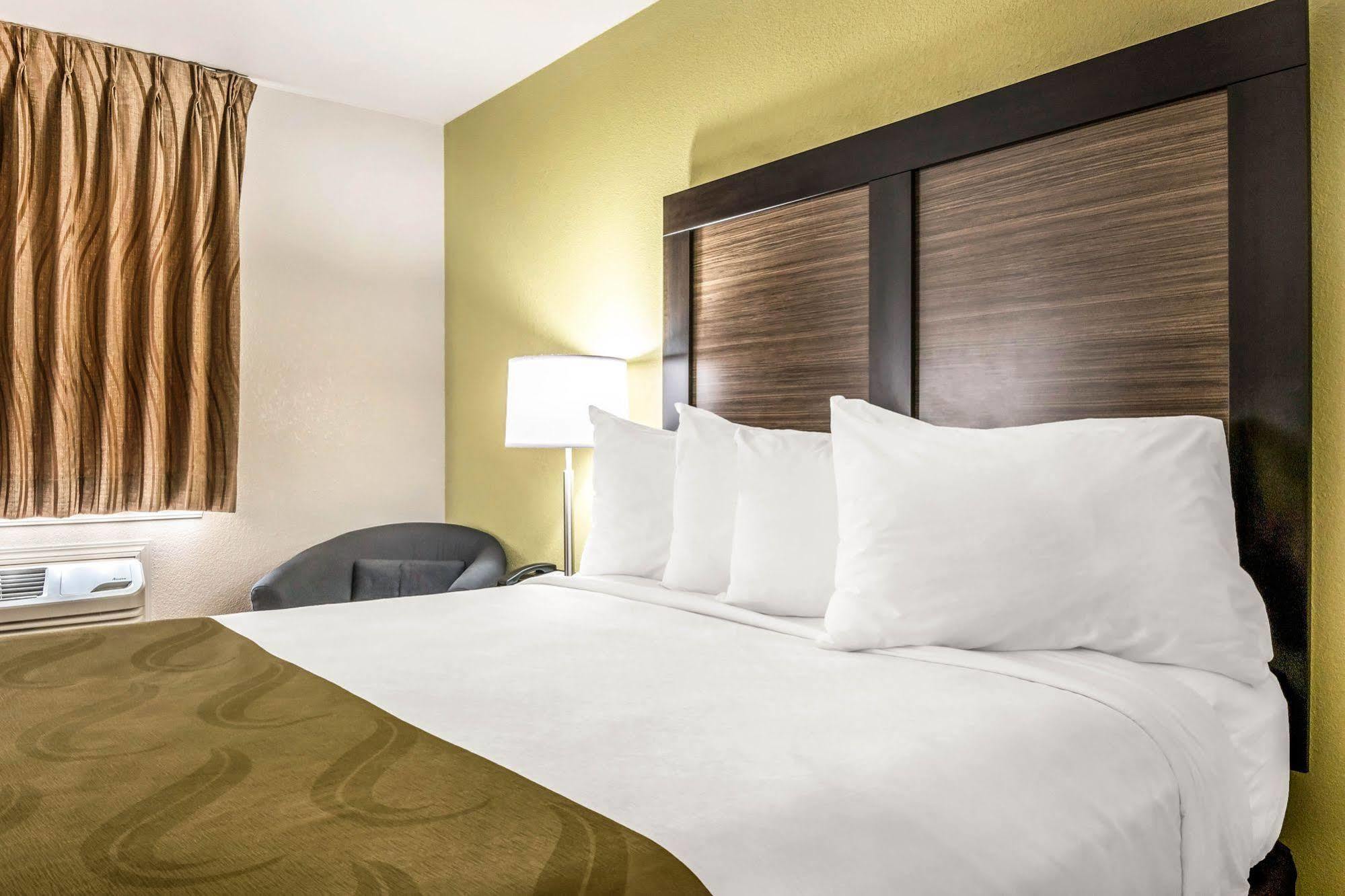 Motel 6 Lancaster, Pa Fertility Bagian luar foto