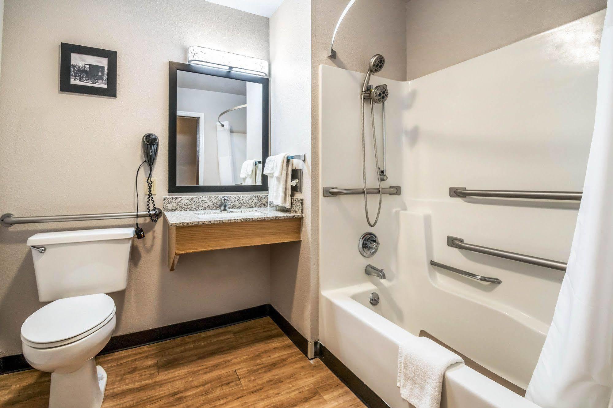 Motel 6 Lancaster, Pa Fertility Bagian luar foto
