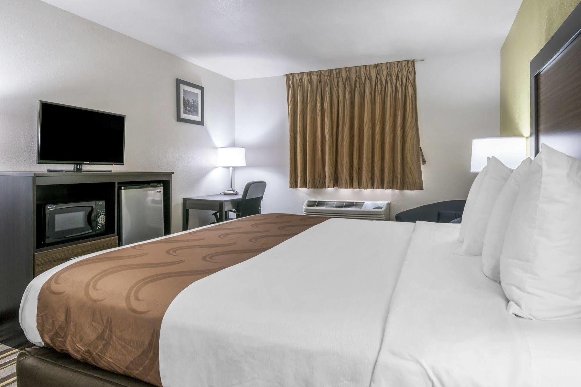 Motel 6 Lancaster, Pa Fertility Bagian luar foto